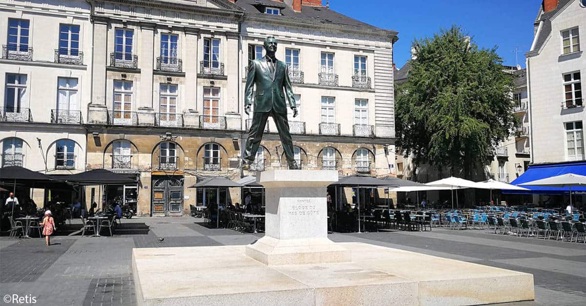 la-nuit-du-van-2019-le-voyage-a-nantes-place-du-bouffay-1