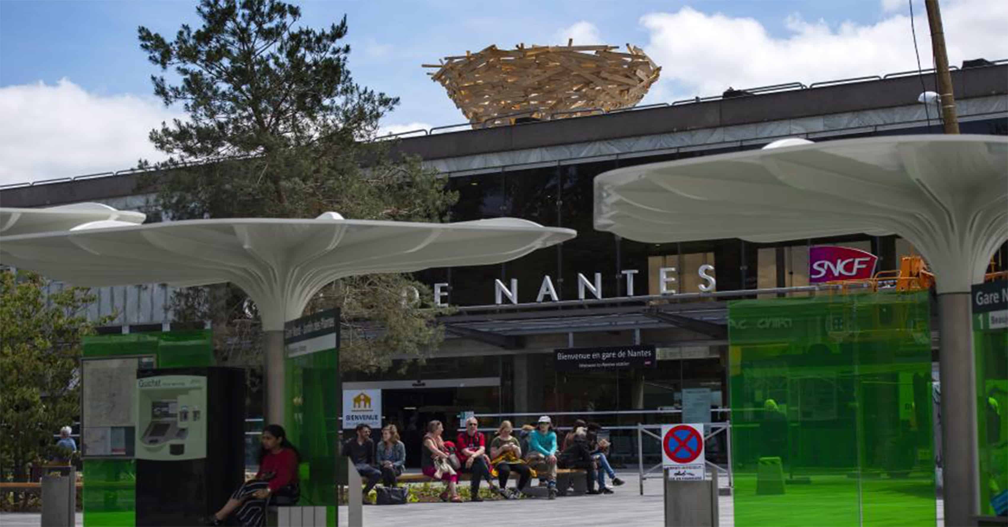 voyage à nantes nids de kawamata