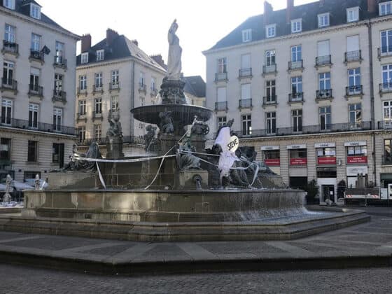 hommage steve fontaine de la place royale nantes 2020