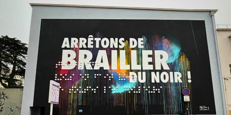 Brailler du noir