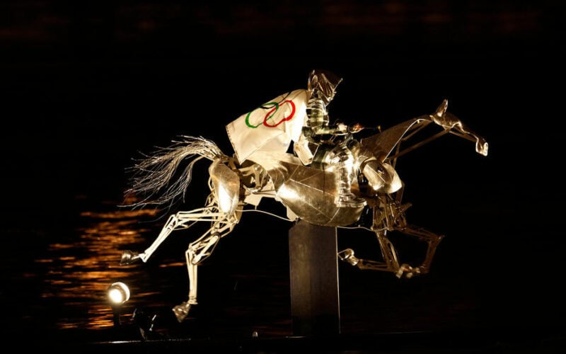 Cheval Zeus - Jeux Olympiques de paris 2024